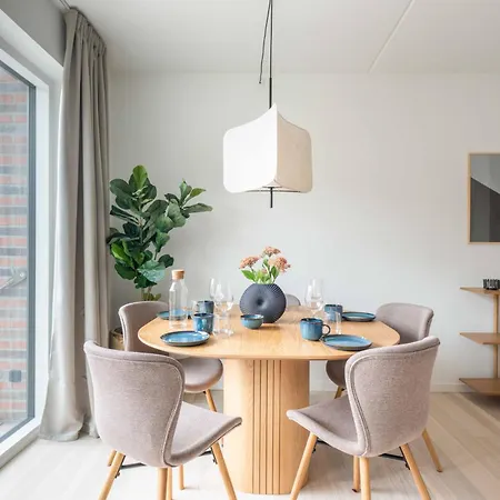 Beautiful Bright In Carlsbergbyen Apartment *