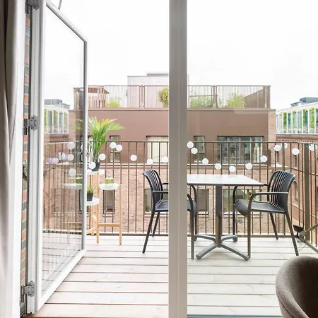 Beautiful Bright In Carlsbergbyen